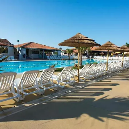 464 Emplacement Prestige Aux Charmettes 4* דירה לס מתה